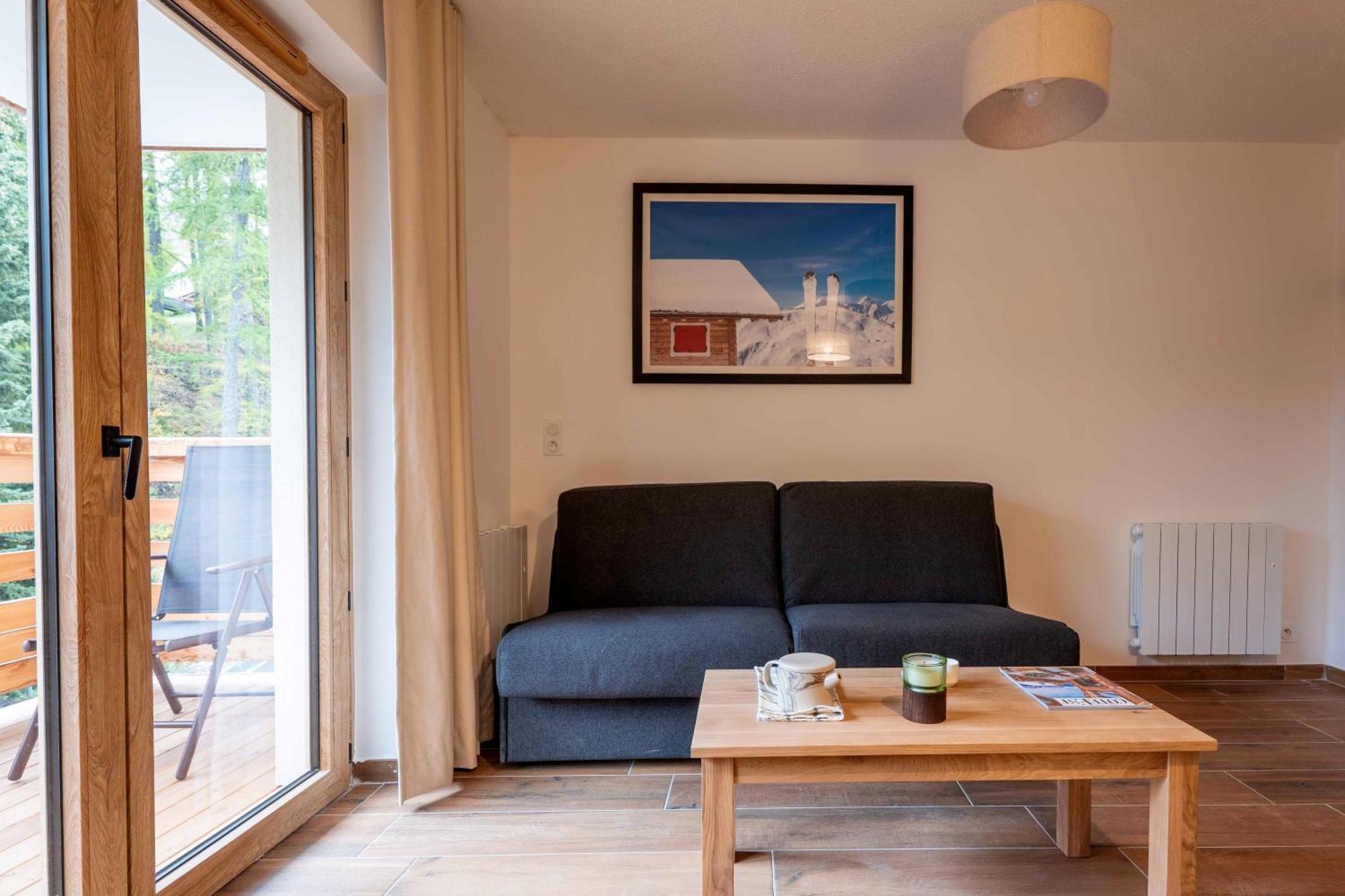 Residence Arya - Living Stone Vars  Extérieur photo